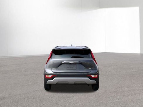New 2026 Kia Niro EX image 5