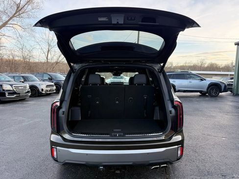 Used 2023 Kia Telluride SX Prestige X-Line AWD/4WD image 33