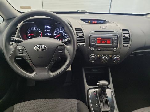 Used 2017 Kia Forte LX FWD image 22