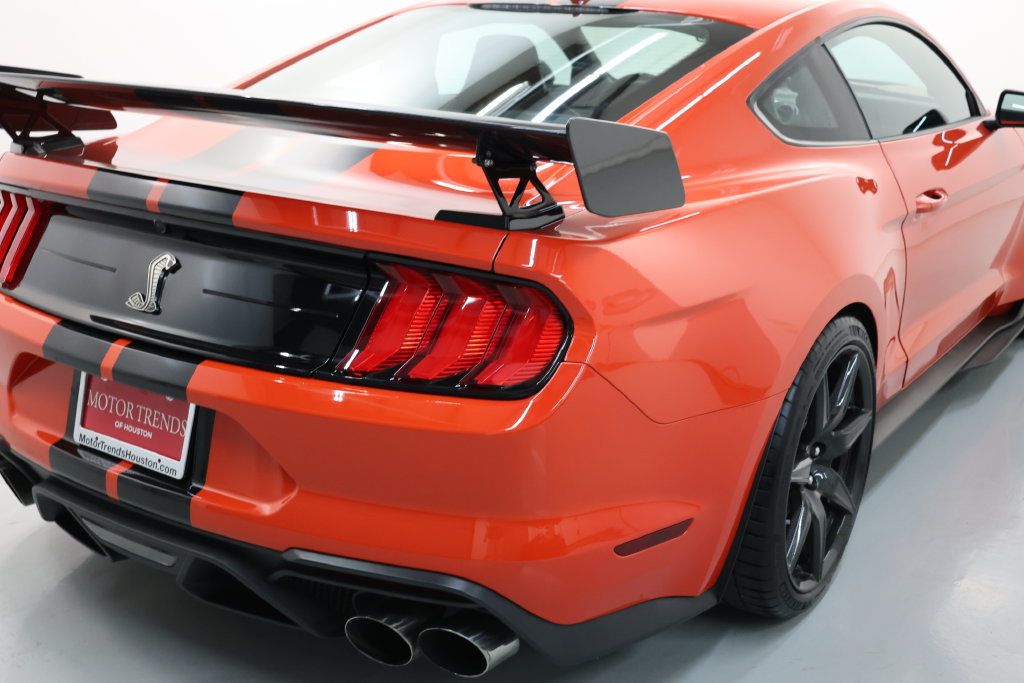 Used 2022 Ford Mustang Shelby GT500 w/ Carbon Fiber Track Pack RWD image 65