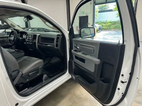 Used 2017 RAM 1500 Tradesman w/ Power & Remote Entry Group image 12