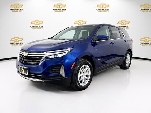 Used 2023 Chevrolet Equinox LT FWD image 3