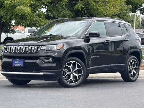 Used 2025 Jeep Compass Limited AWD/4WD image 1