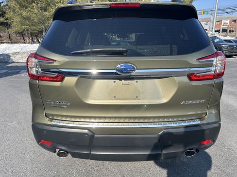 Used 2023 Subaru Ascent Premium w/ Convenience Package image 18