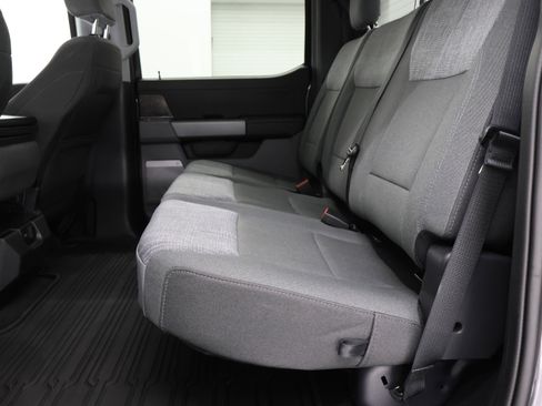 Used 2025 Ford F250 XLT w/ Black Appearance Package AWD/4WD image 9