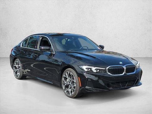 Used 2026 BMW 330i Sedan w/ Convenience Package RWD image 7
