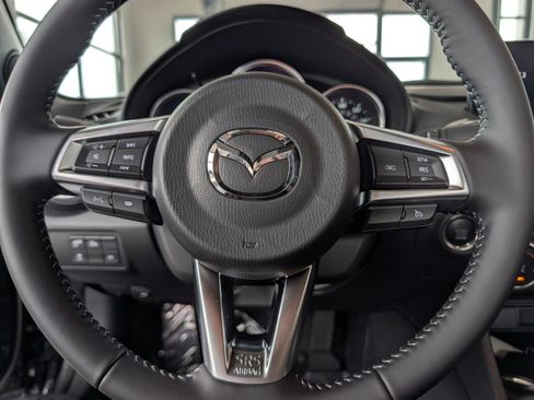 New 2026 MAZDA MX-5 Miata Grand Touring w/ Appearance Package RWD image 17