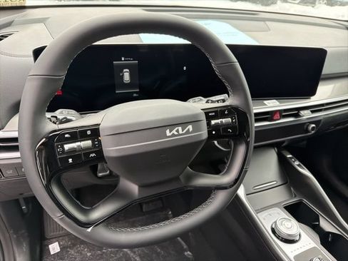 New 2026 Kia Sorento EX AWD/4WD image 9