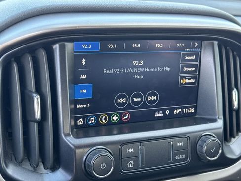 Used 2022 Chevrolet Colorado Z71 image 34