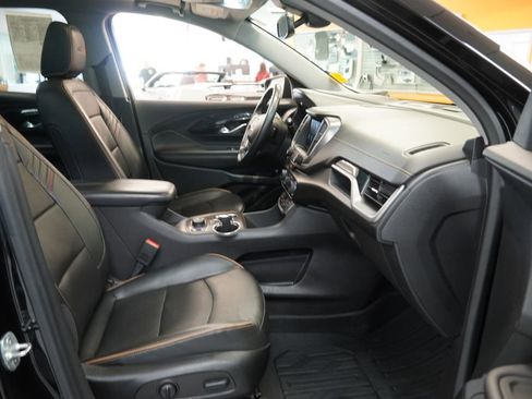 Used 2022 GMC Terrain AT4 w/ Infotainment Package II AWD/4WD image 37