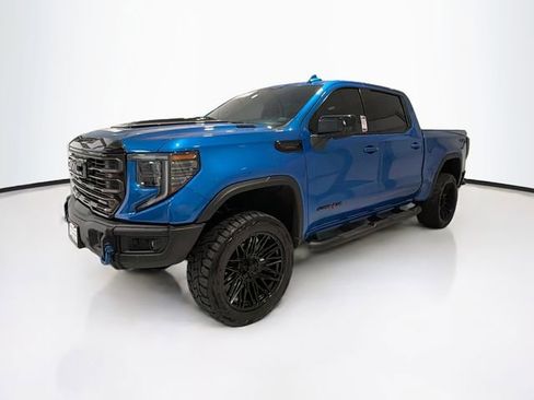 Used 2024 GMC Sierra 1500 AT4X image 3