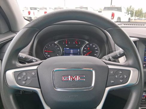 Used 2022 GMC Terrain SLE w/ Driver Convenience Package AWD/4WD image 30