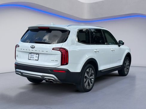 Used 2021 Kia Telluride EX w/ EX Premium Package FWD image 6