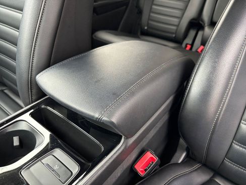 Used 2020 Ford Edge SEL w/ Convenience Package AWD/4WD image 32