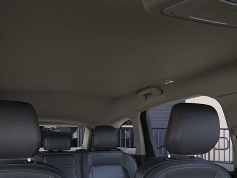 New 2026 Lincoln Nautilus Premier image 22