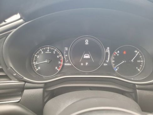 Used 2019 MAZDA MAZDA3 AWD Hatchback w/ Preferred Pkg image 27