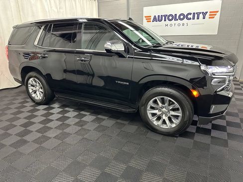Used 2023 Chevrolet Tahoe Premier AWD/4WD image 2