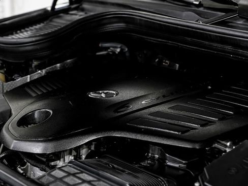 Used 2020 Mercedes-Benz GLS 450 4MATIC w/ Convenience Package image 45