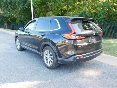 Used 2025 Honda CR-V EX-L image 3