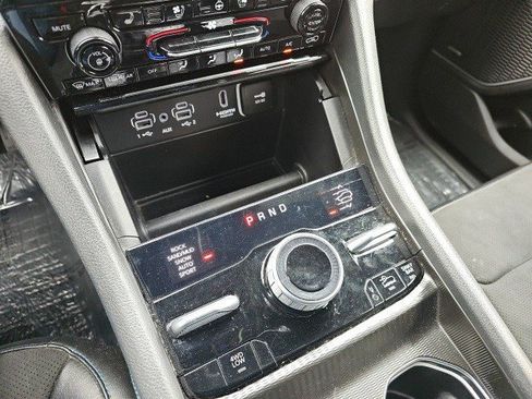 Used 2024 Jeep Grand Cherokee Trailhawk image 24