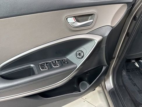 Used 2018 Hyundai Santa Fe Sport FWD image 9