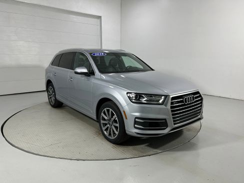 Used 2018 Audi Q7 3.0T Premium Plus AWD/4WD image 2
