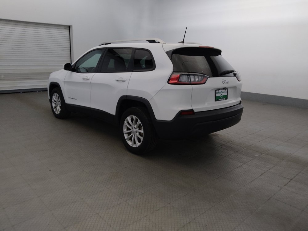 Used 2021 Jeep Cherokee Latitude FWD image 3