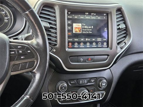 Used 2020 Jeep Cherokee Trailhawk image 25