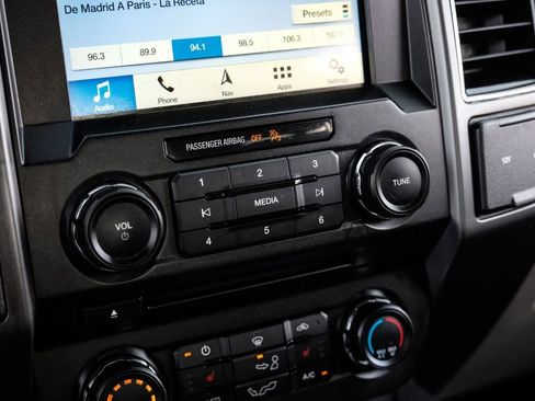 Used 2018 Ford F150 XLT w/ Equipment Group 302A Luxury image 22