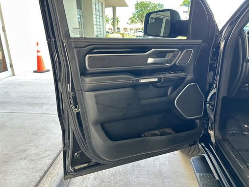 Used 2020 RAM 1500 Laramie image 40