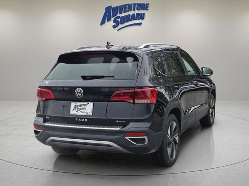 Used 2024 Volkswagen Taos SE image 6