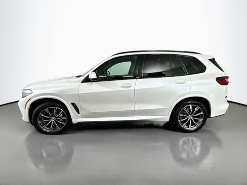 Used 2023 BMW X5 xDrive40i w/ M Sport Package AWD/4WD image 4