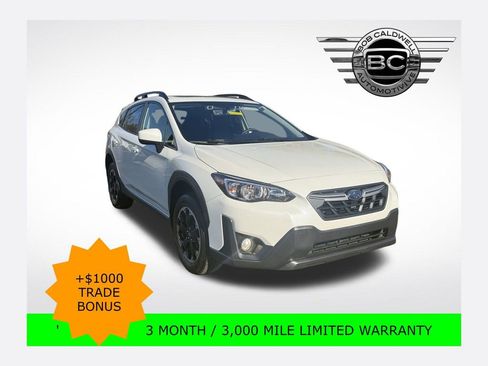 Used 2023 Subaru Crosstrek 2.0i Premium image 1
