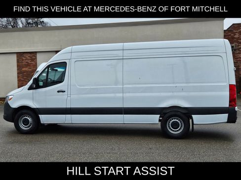 New 2025 Mercedes-Benz Sprinter 2500 image 4