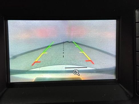 Used 2017 Ford Expedition EL XL w/ Equipment Group 101A AWD/4WD image 4