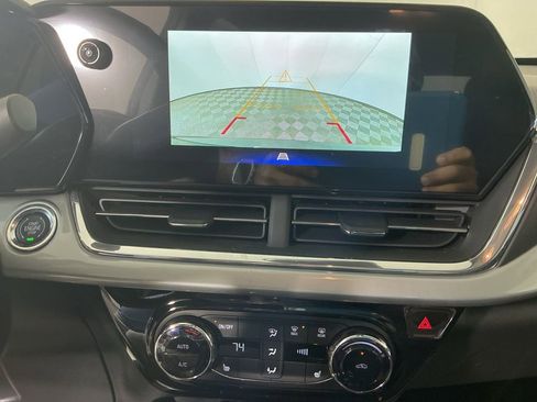 New 2026 Chevrolet Trax LT w/ Driver Confidence Package image 19