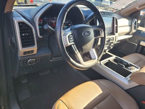 Certified 2022 Ford F350 Lariat w/ Lariat Ultimate Package image 9