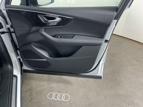New 2025 Audi Q7 3.0T Premium Plus image 11