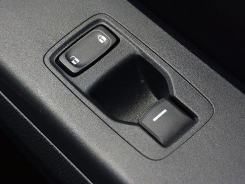 Used 2023 Honda CR-V EX image 23