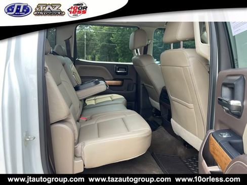 Used 2018 Chevrolet Silverado 1500 LTZ w/ Sport Package AWD/4WD image 13