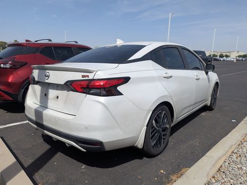 Used 2023 Nissan Versa SR w/ Trunk Package image 5