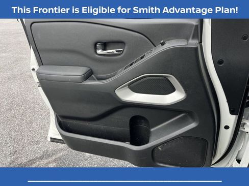 Certified 2024 Nissan Frontier SV image 14