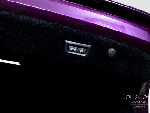 Certified 2022 Rolls-Royce Ghost Black Badge AWD/4WD image 26