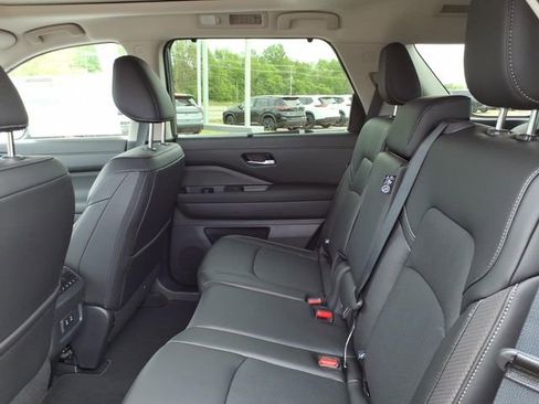 New 2026 Nissan Pathfinder SL AWD/4WD image 8