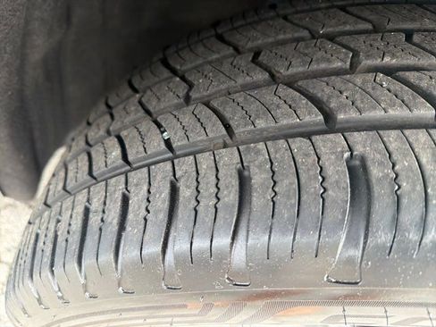 Used 2014 Jeep Grand Cherokee Overland AWD/4WD image 33