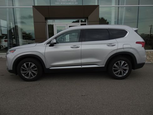 Used 2019 Hyundai Santa Fe Limited FWD image 2