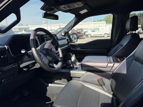 Used 2025 Ford F150 Lariat w/ Equipment Group 502A High AWD/4WD image 6