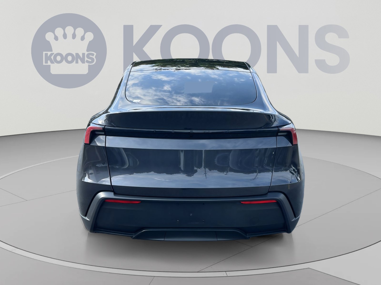 Used 2026 Tesla Model Y 2WD image 5