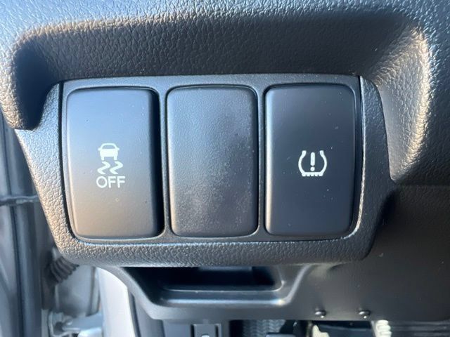 Used 2016 Honda CR-V LX image 14