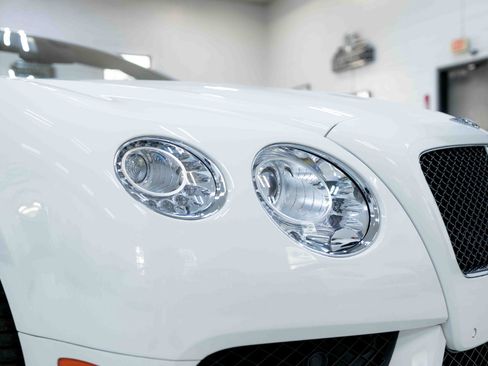 Used 2014 Bentley Continental GT V8 S image 25